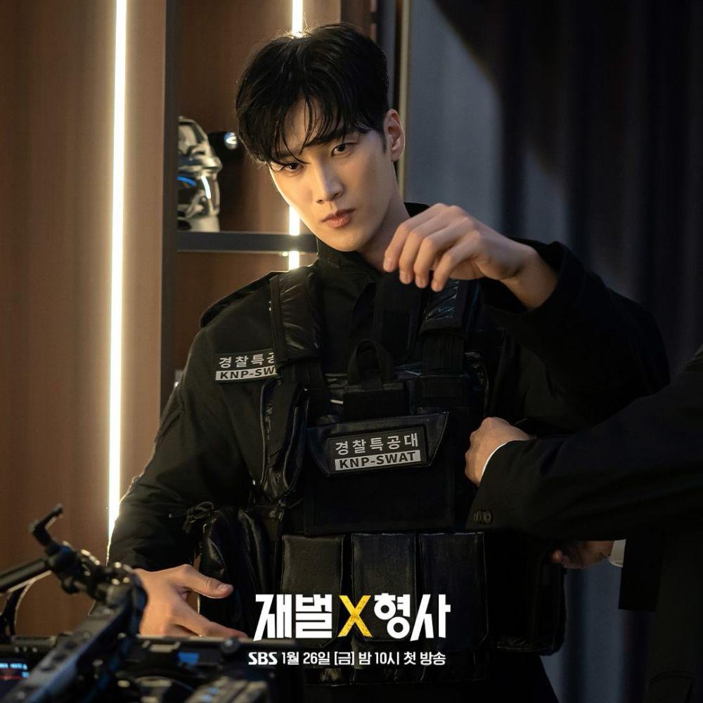 7 Dugaan Hidup Watak yang dibawa Ahn Bo Hyun dalam Flex X Cop, Nampak Ceria Sebenarnya Derita 2 677c6c90 c9ed 4cce 819e 0030a8fe2587