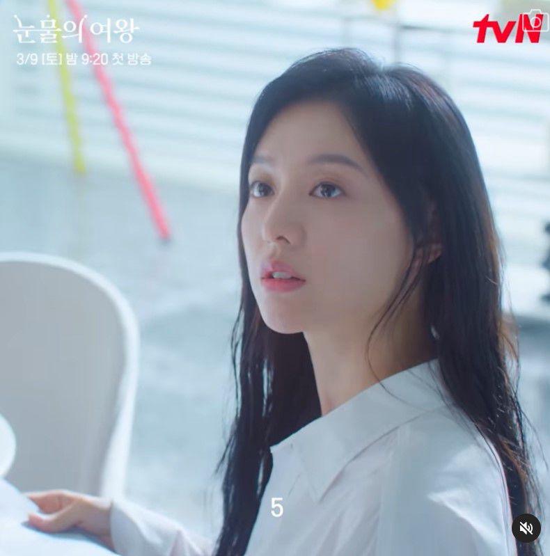 7 Petikan Babak Drama Terbaru Queen of Tears, Gandingan Hebat Kim Ji Won dan Kim Soo Hyun 7 6a8c91c7 92f7 40bb ae38 849efcc7984e