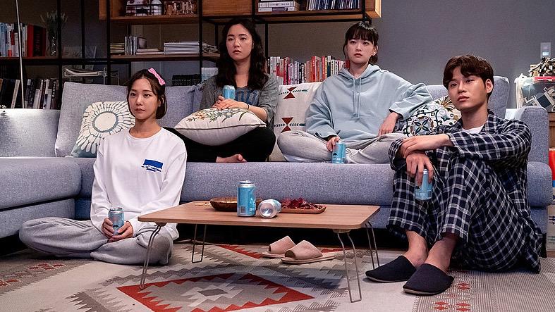 7 Pilihan Drama Korea dengan Jalan Cerita Ringan, Sesuai Tonton Bersama Keluarga 4 8c8cc846 fcb7 41a2 90fd 97ca5a4f2aa1 1
