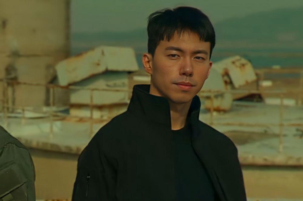 A Shop for Killers, 8 Artis Baru Korea yang Paling Menarik Perhatian Ramai 7 916759e3 944f 48b4 8e4b bc2445ef1dc0