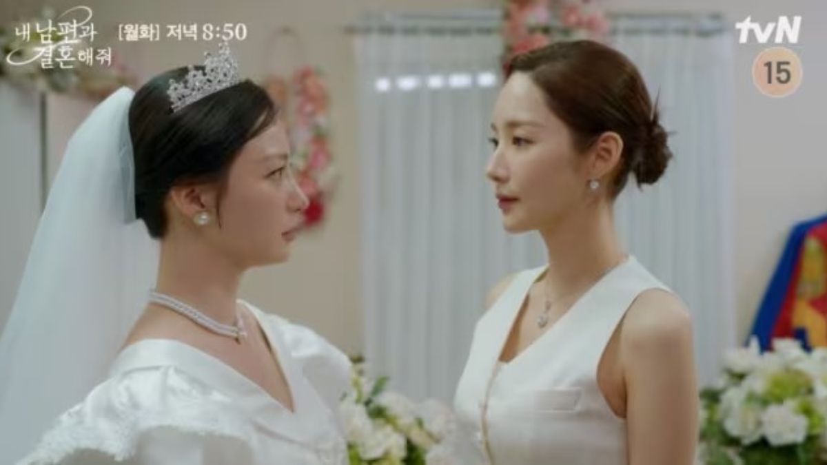 Marry My Husband Ep 11, Su Min Diejek Baju Kahwin Nampak Buruk 3 IMG 3101