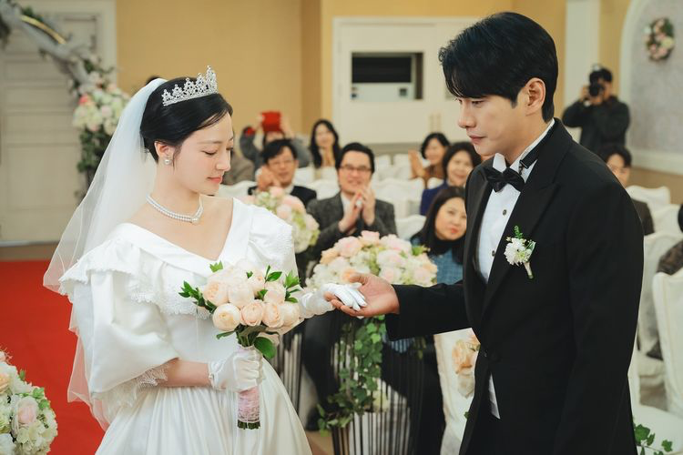 Marry My Husband Ep 11, Su Min Diejek Baju Kahwin Nampak Buruk 2 Marry my