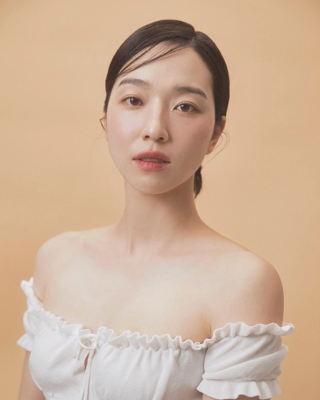 Kenali Geum Hannah, Watak Badass Sebagai Min Hye dalam “A Shop for Killers” 4 IMG 3769