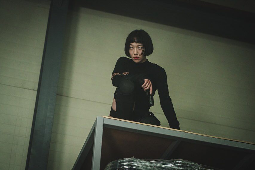 Kenali Geum Hannah, Watak Badass Sebagai Min Hye dalam “A Shop for Killers” 3 IMG 3771