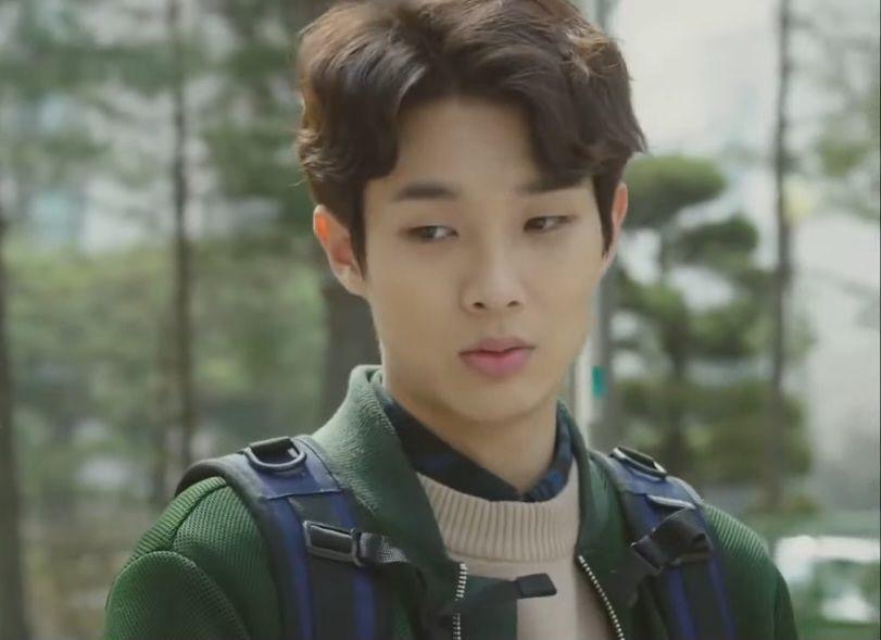 9 Watak Menarik yang Pernah Dibawa Choi Woo Shik dalam Filem dan Drama Korea 3 ae201968 6c37 4430 8bf5 733d80adaefb