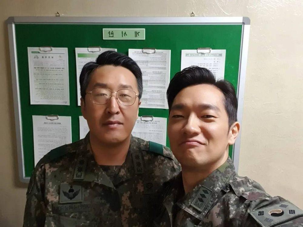 Hyun Bong Sik Kerap Muncul dalam Kdrama, Berikut adalah 10 Kdrama Menarik yang Dibintanginya 2 bea6bb79 6cd1 4a08 a9dc 294d67dc4ef8