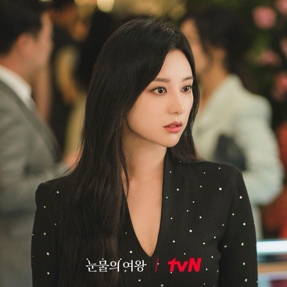 Queen Of Tears, 7 Kesan Apabila Penyakit Kim Ji Won Menyerang, Sengsaranya 2 159dd20a 8237 426e b9c2 235610dfc91b