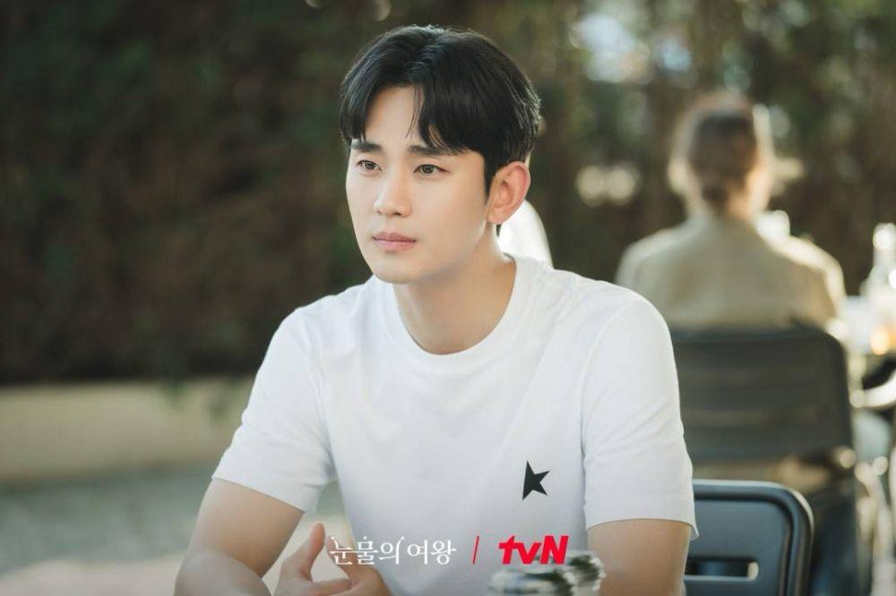 Cinta Bertaut Kembali dalam Queen of Tears? Sesalan Menghantui Kim Soo Hyun 1 Queen of tears