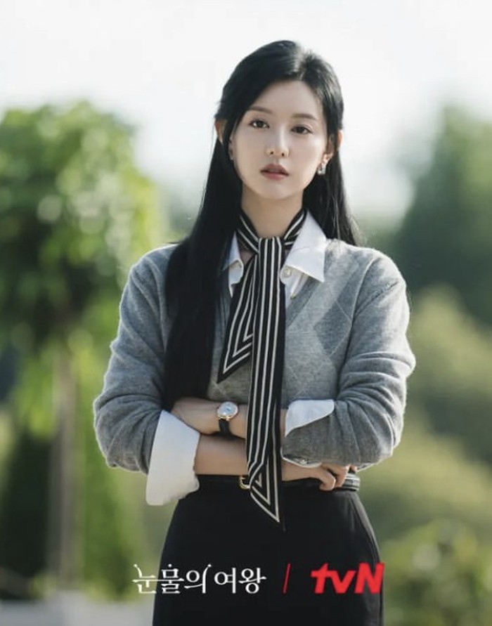 Kontrak Han Soo Hee Tidak Disambung, Kim Ji Won Dilaporkan Menggantikannya Sebagai Duta Baru Jenama 1 Kim ji won