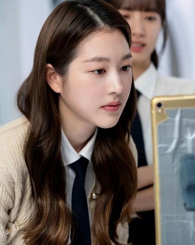 Bawa Watak Utama Dalam “Pyramid Game”, Jang Da Ah Disindir Menumpang Populariti Adiknya, Wonyoung IVE 2 IMG 7359 1