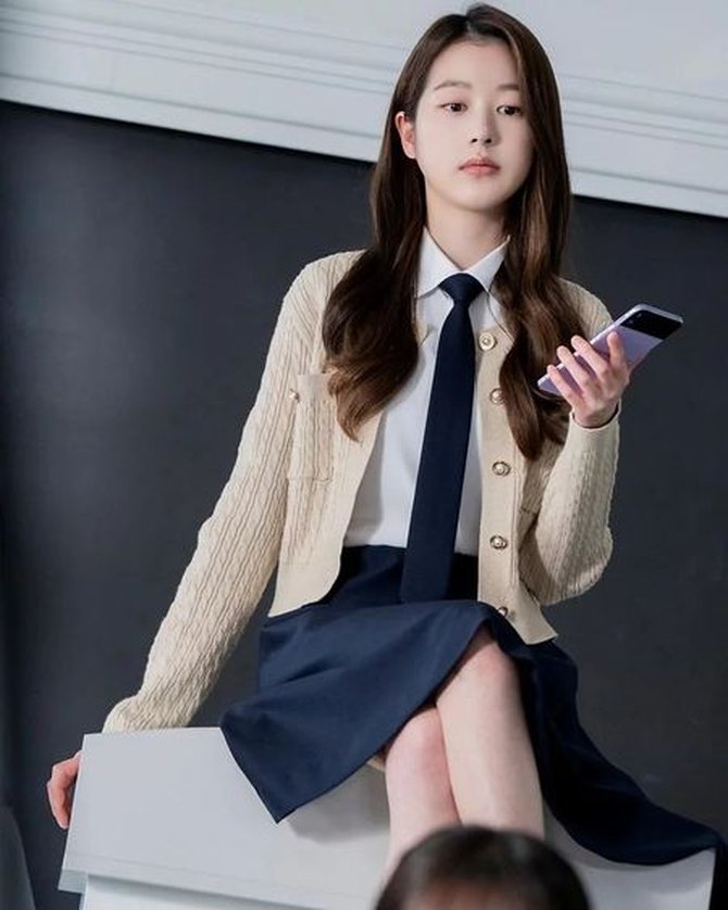 Bawa Watak Utama Dalam “Pyramid Game”, Jang Da Ah Disindir Menumpang Populariti Adiknya, Wonyoung IVE 3 IMG 7361