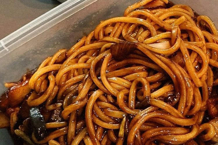 Jajangmyeon Viral Lagi, 7 Foto Cha Eun Woo sebagai Juru Kimpal Kacak, Berotot Sehingga Ramai Mengidamkannya 10 Cha eun woo