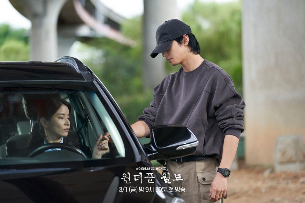 Cha Eun Woo Bawa Watak Lelaki Misteri Kurang Bercakap dalam Wonderful World, Lelaki yang Menyimpan Trauma 7 d3357f67 46eb 4e23 b055 0967a5e73a29