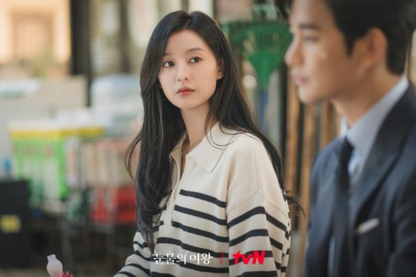 10 Watak Wanita Tabah dan Baik Hati dalam Kdrama 2024, Menenangkan Perasaan 1 Kdrama