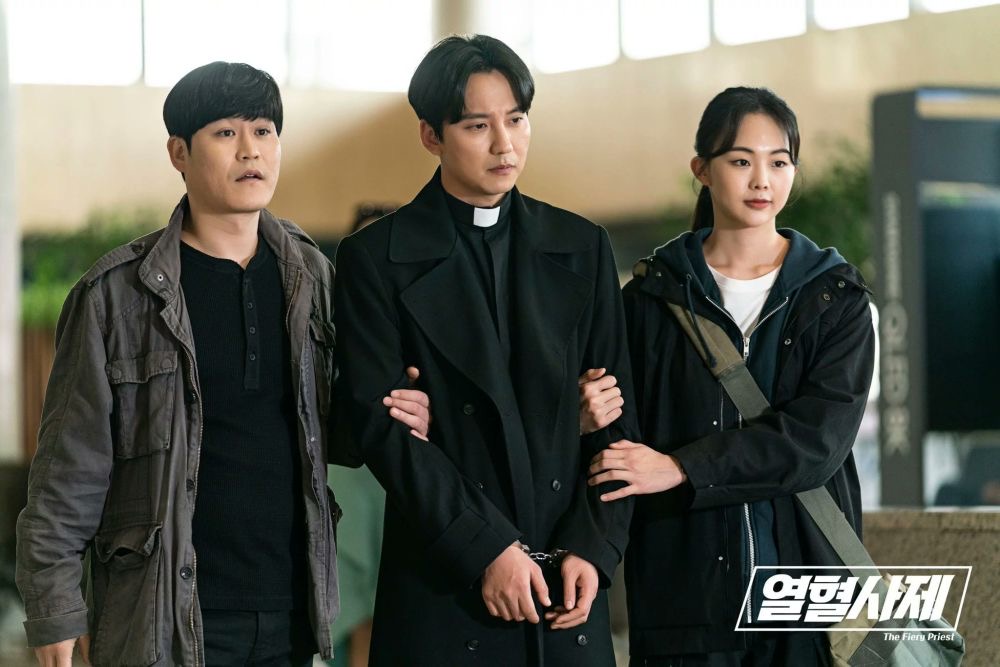 Priest 2