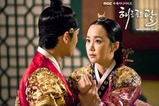 9 Pelakon Jelita ini Pernah Bergandingan dengan Kim Soo Hyun, Popular dan Sangat Serasi 3 d917a3c5 1874 46ce 9756 5281eb469844