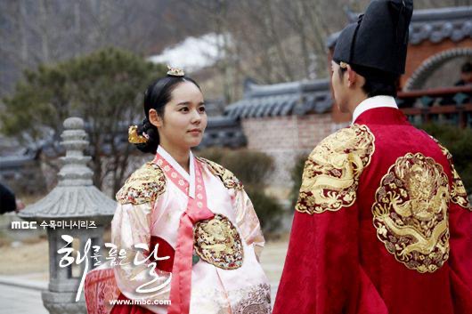9 Pelakon Jelita ini Pernah Bergandingan dengan Kim Soo Hyun, Popular dan Sangat Serasi 2 f5d1d4d8 6b2c 48cb b039 e16ff9ad2b04
