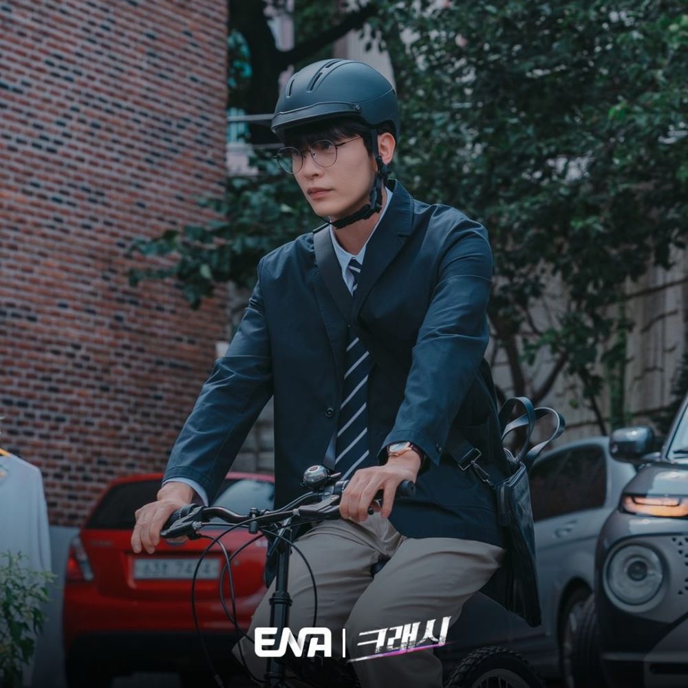 7 Perkara Menarik Tentang Watak Lee Min Ki dalam Kdrama Baru “Crash”, Genre Penyiasatan Komedi 3 9c303cdb a15a 4d63 845f b0274a4797de
