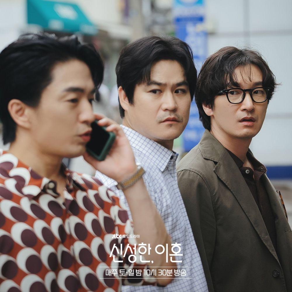8 Drama Korea 2022-2023 Penuh Lawak Jenaka, Komedi yang Menghiburkan 6 f9ff7fe1 8173 4523 9161 025aee3afc18
