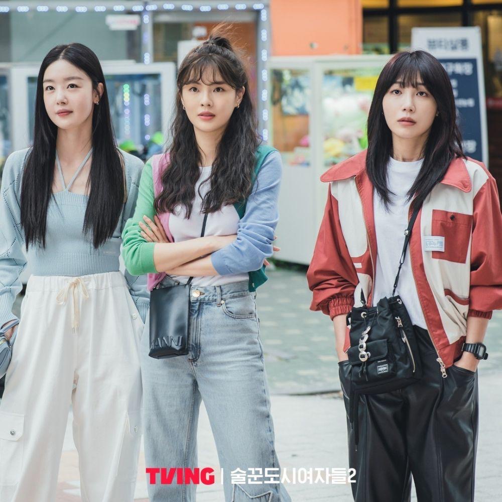8 Drama Korea 2022-2023 Penuh Lawak Jenaka, Komedi yang Menghiburkan 5 fa9019b4 74a2 4861 9ff8 d942986c4191
