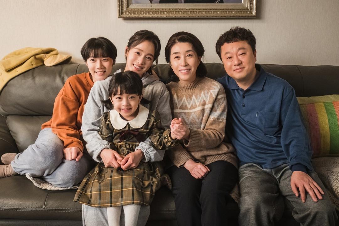 Meninggal Pada Usia Muda dan Punca kematian Dirahsiakan, Ini 5 Kdrama Menarik yang Pernah Dibintangi Mendiang Kim Mi Soo 2 08282b4f 35e1 4eeb 8e5e 42be751f3e49