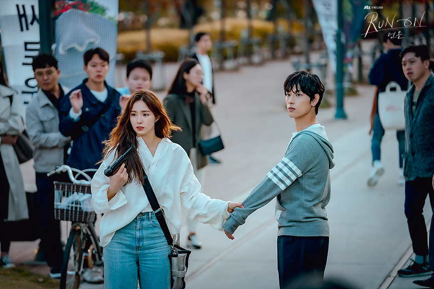 10 Kdrama Popular Ini Mempunyai Vibe Sama dengan Bad Memory Eraser, Romantik Lucu yang Menghiburkan 2 IMG 7308