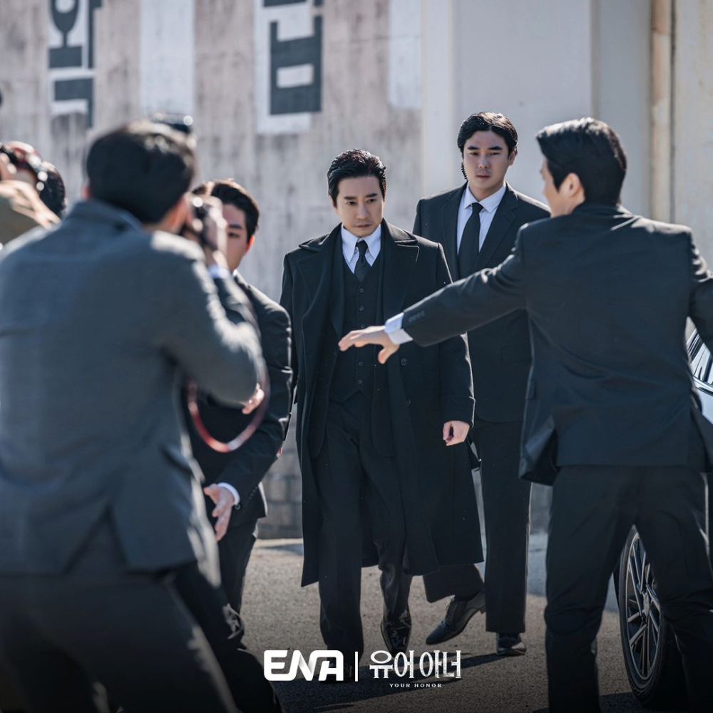 Anaknya Dibiarkan Mati dalam Your Honor: Apakah Tindakan Kim Gang Heon Demi Mencari Pembunuh Anaknya? 5 IMG 9064