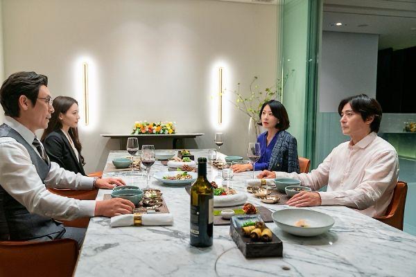 5 Filem Korea Menarik yang Diangkat dari Novel Terkenal, Semua Keluaran 2024 5 ae0a25a6 3c76 4f1b 9b4f 991b00035d2f 1