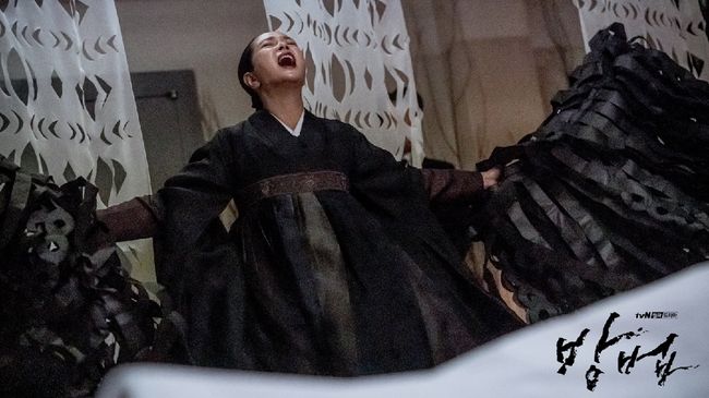 “The Cursed” Siri Drama dan Filem yang Harus Anda Tonton 2 IMG 1274