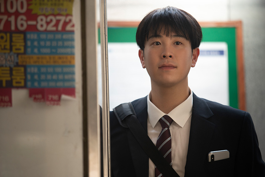 New Normal, Filem Korea Antologi Thriller Seram dan Komedi Hitam Yang Unik 7 IMG 1937