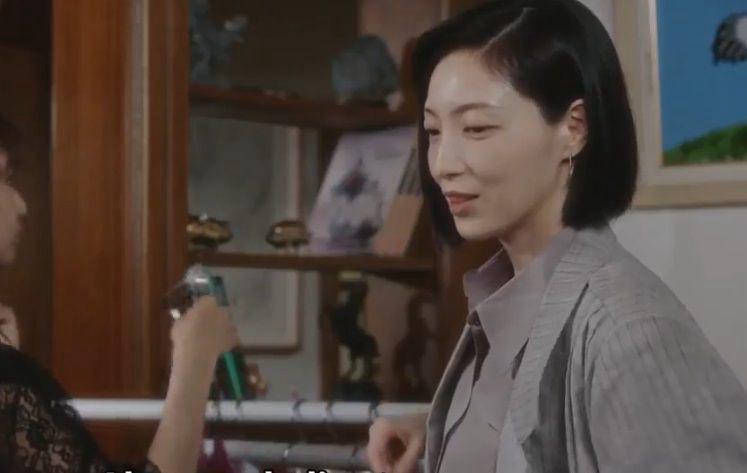 “A Virtuous Business” Siri Korea Komedi Baru yang Penuh Lawak Jenaka, Bawa Isu Taboo Masyarakat 1 A virtuous business