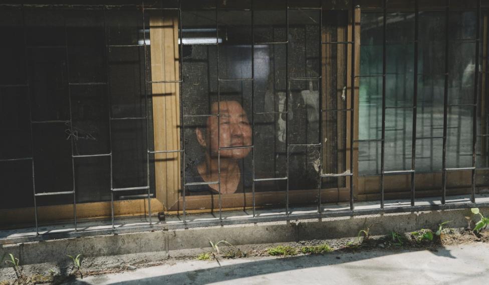 10 Filem Mengerikan Tentang Penceroboh yang Bersembunyi dalam Rumah, Kegilaan yang Menakutkan 2 9608424b 4f2e 49f2 a587 6d5aa38339ad