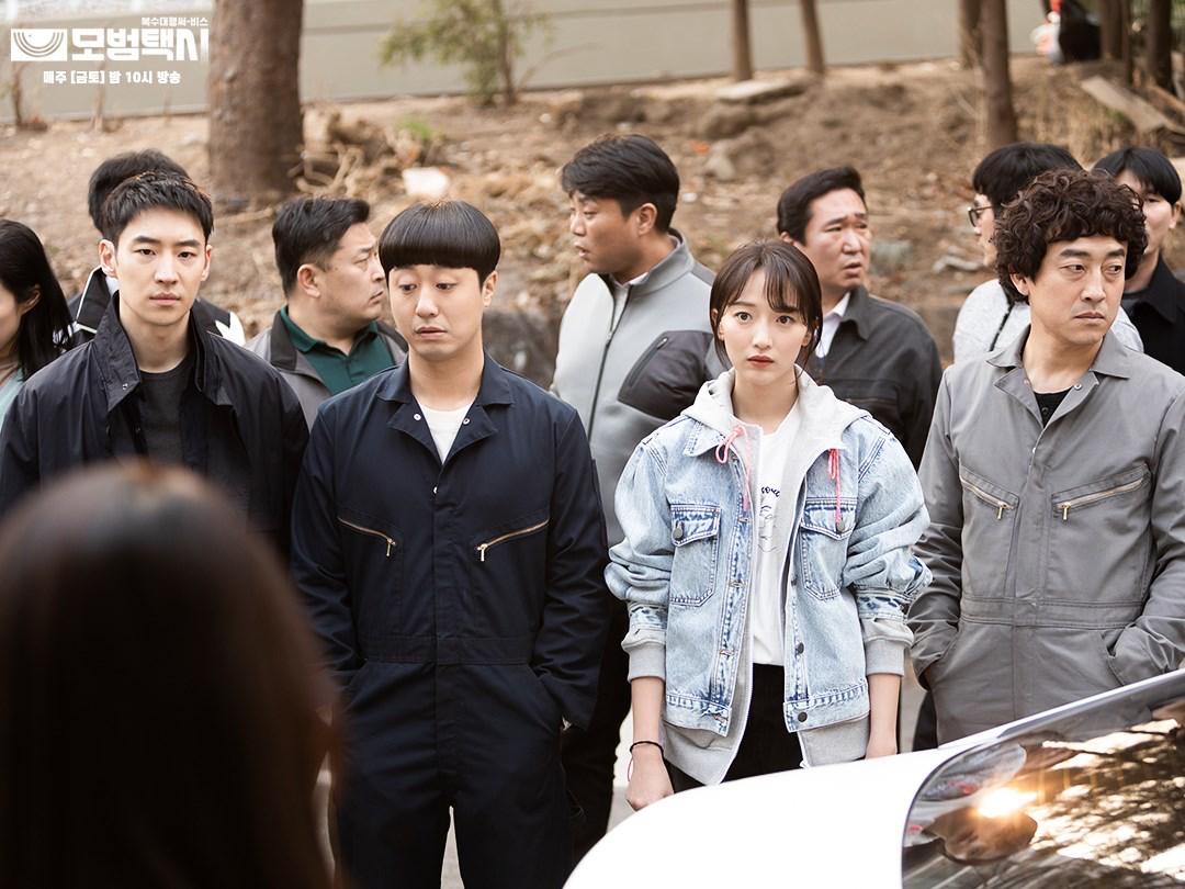 10 Kdrama Komedi Gelap yang Menarik, Hiburan dalam Bentuk yang Suram dan Unik 10 Komedi gelap