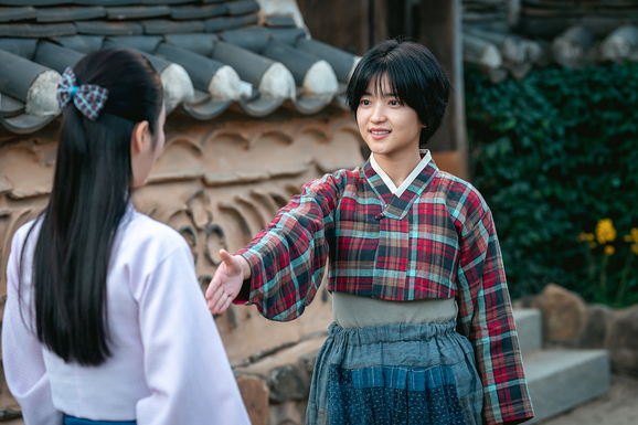 Peminat Webtoon Jeongnyeon: The Star Is Born Kecewa Watak Lesbian Adaptasi Kdrama Dikeluarkan 5 Jeongnyeon: The Star Is Born