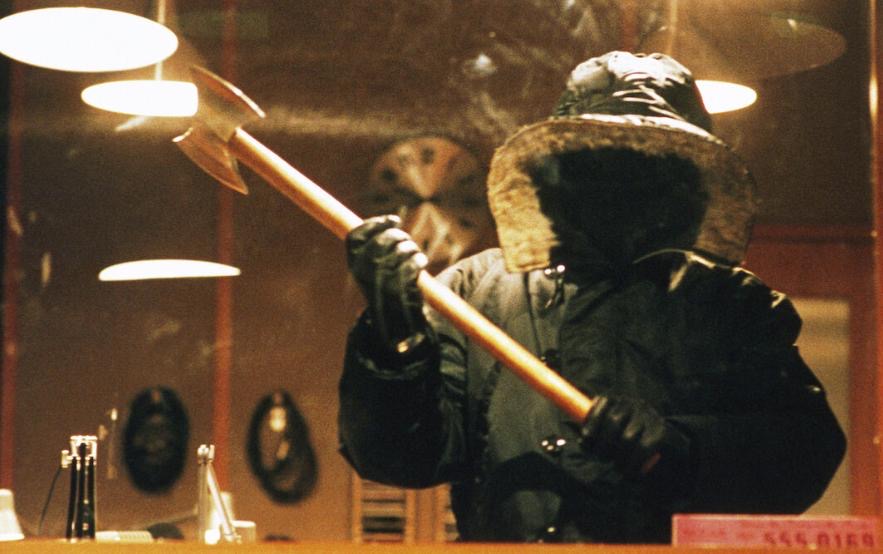 8 Filem Slasher Underrated, Penuh Babak Sadis dan Memualkan 1 c4f62578 9711 42ef af90 29eb643ac08a