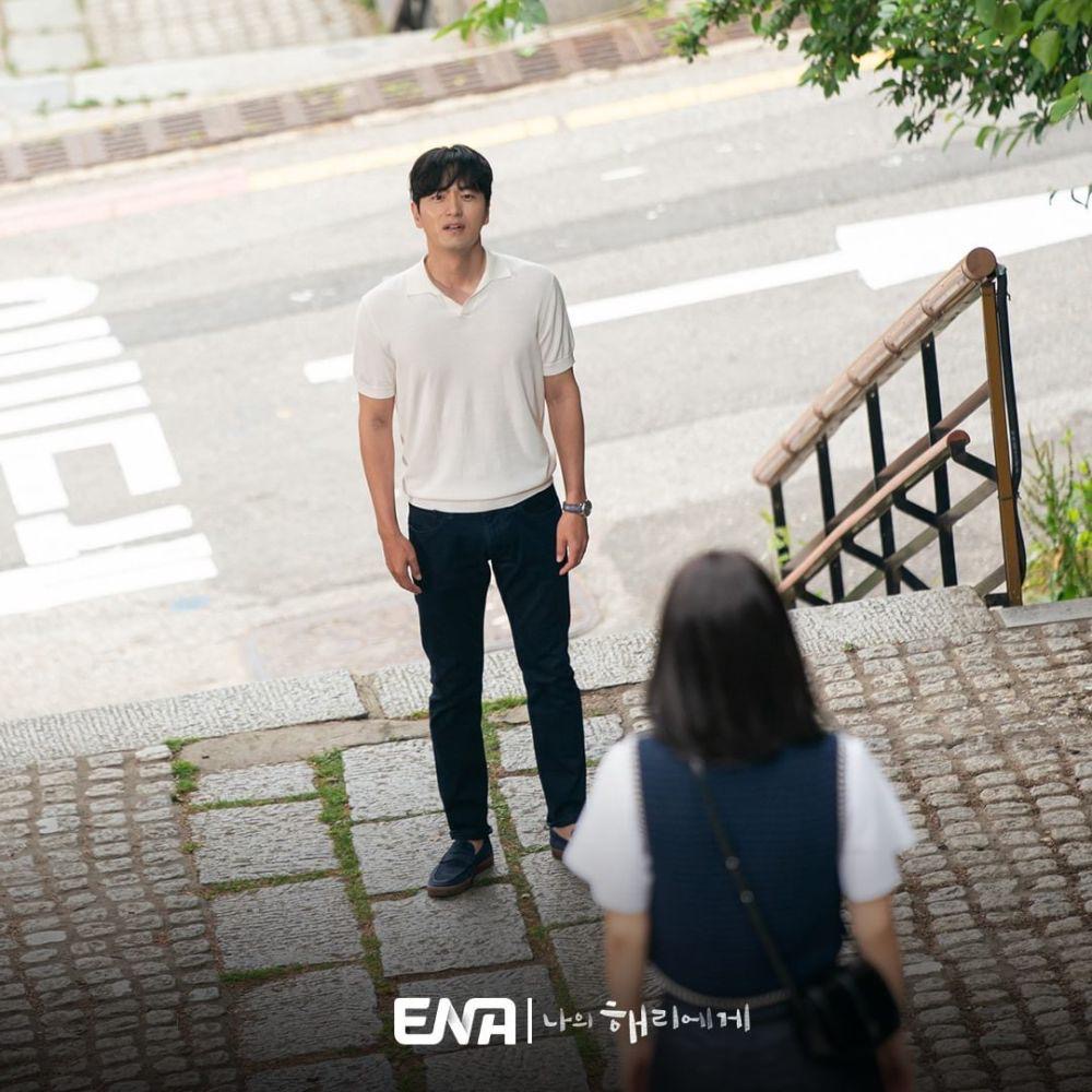 Dear Hyeri Semakin Menarik, Mengapa Shin Hye Sun Alami Konflik Teruk dalam Diri? 4 dd908c66 9898 4d83 a731 7e7cc69e2154
