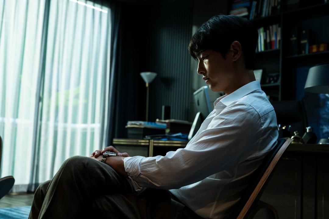 Song Joong Ki Selami Dunia Bahaya Dalam Filem Thriller Jenayah “Bogota: City of the Lost” 2 Song joon ki