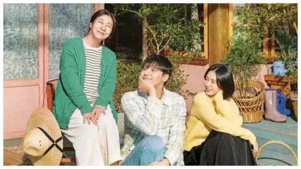 5 Drama Korea Menyentuh Hati yang Mengisahkan Tentang Hubungan Keluarga 1 Drama korea