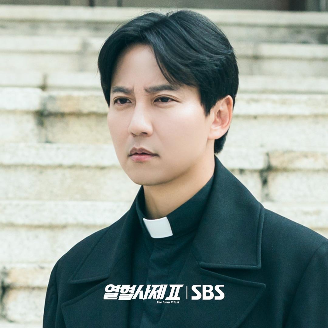 “The Fiery Priest 2”: Kim Nam Gil dan Sung Joon Berdepan Pertembungan Sengit 2 6856351f d7e7 44dc bf32 ba7350ac05a4