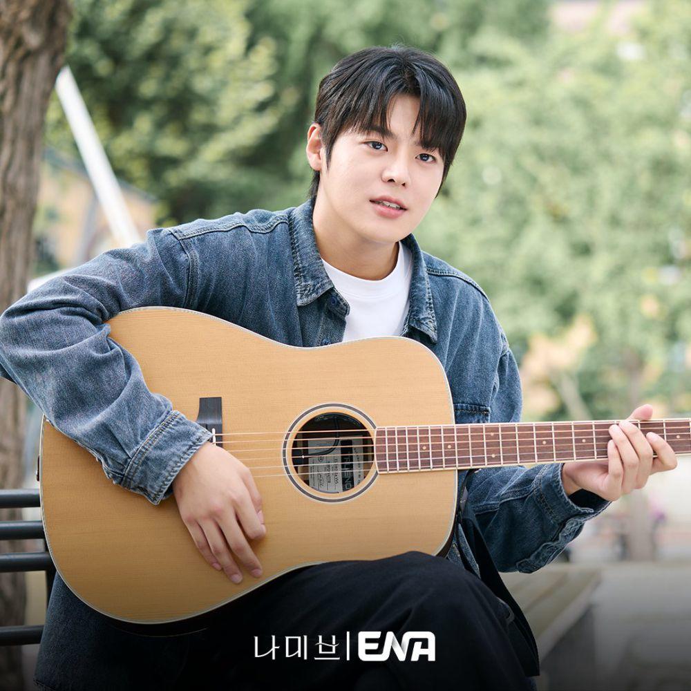 9 Pelakon Lelaki Korea Ini Bakal Muncul Sebagai Pelakon Utama dalam Kdrama Disember 2024 7 8c956c7c 87ad 49af a4c1 1e9f79910de4