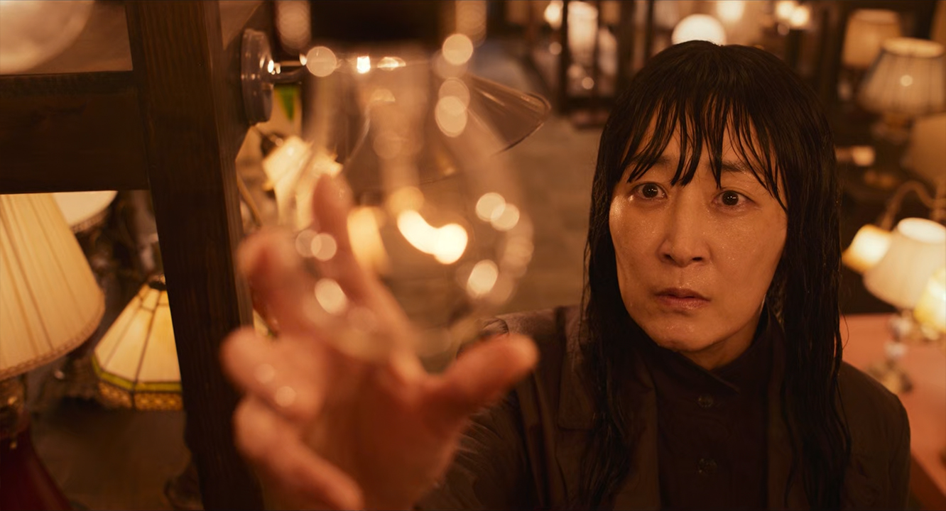 7 Kebenaran Mengejutkan Tentang Kedai Lampu dalam Kdrama Light Shop, Segalanya 2 Dimensi 8 Light shop