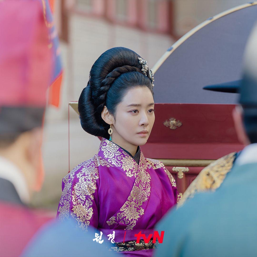4 Still Cut Perdana Cha Joo Young dalam Drama Korea Sageuk ‘The Queen Who Crowns’ 5 dc5107be f78f 4620 8839 9f904b5ed7ec