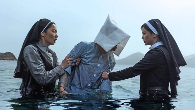 8 Filem Korea Bertemakan Exorcism yang Menggamit Perasaan, “Dark Nuns” Bakal Tayang 13 Februari Ini di Malaysia 8 1bd5be96 a991 4b61 854d fae546d9fb02