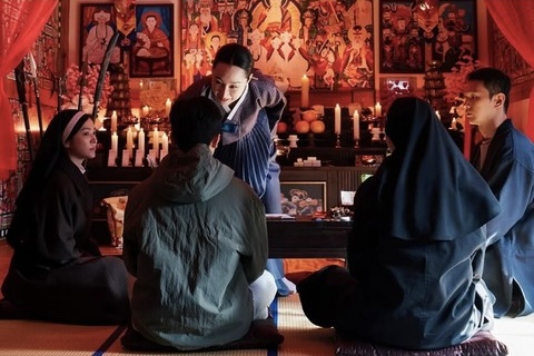 “Dark Nuns” Mengungguli Box Office Korea, 7 Fakta Menarik Tentang Dark Nuns 7 Dark nuns