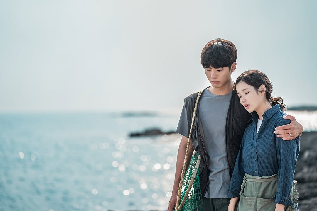 IU Memukau Bawa 2 Watak Berbeza dalam “WHEN LIFE GIVES YOU TANGERINES” 5 IMG 6532
