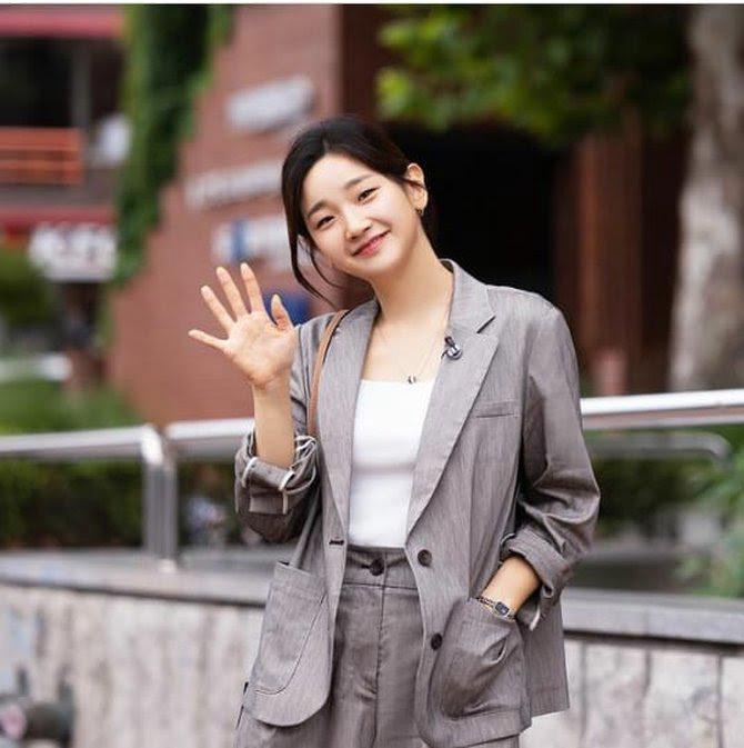 Misteri Chungmuro, Mengapa Kim Soo Hyun Tidak Masuk dalam Senarai? 4 d885ccbe 4b79 4595 a1dc a7c516ac9154 1