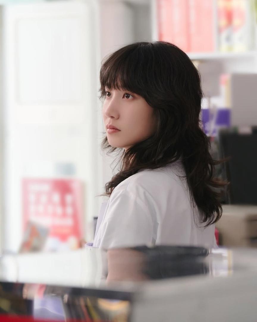 Park Eun Bin sebagai Jung Se Ok dalam HYPER KNIFE, Perjuangan dalam Dunia Perubatan yang Gelap 1 Hyper knife