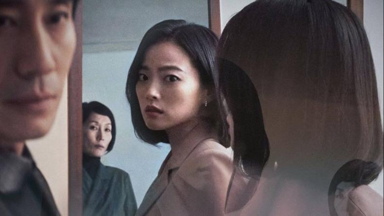 Lee Hye Young Kembali Menggegar Dunia Perfileman, Lima Filem Terbaik Termasuk ‘The Old Woman With The Knife’” 4 b4057a42 f664 451a 987a 19b5ef833a89