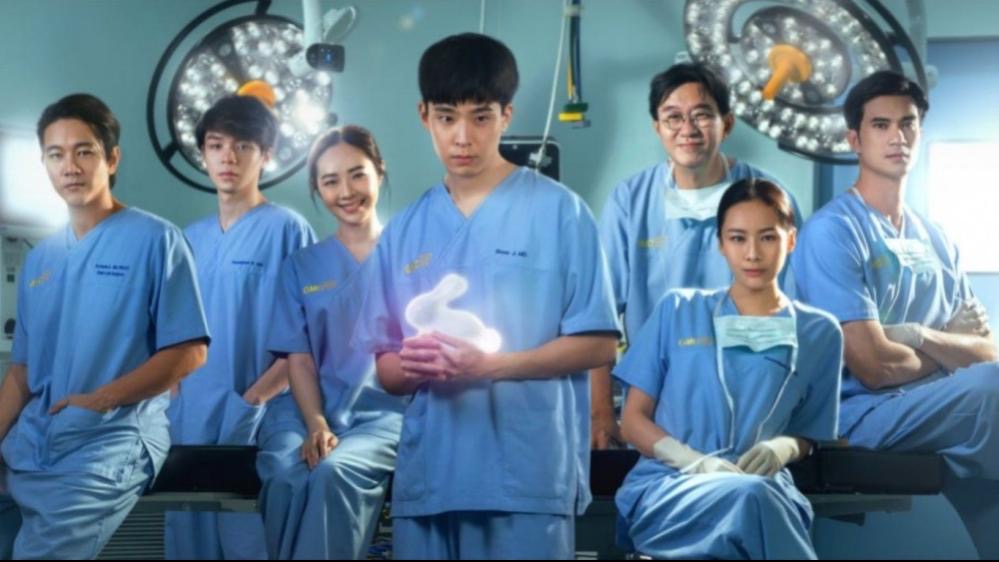 6 Drama Perubatan Thailand Yang Menyentuh Hati, Penuh Emosi, Cabaran & Percintaan Tak Terduga 5 0c493818 d817 483d 907a 52bdcfe9868e