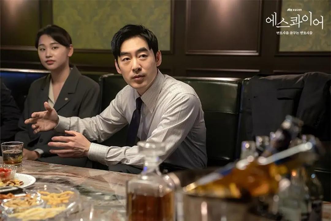 Strategi Tegas Kwon Na Yeon, Menggoncang Firma Guaman Yullim Demi Keadilan 2 4be5b431 eeef 407d a0cf 7ec6408c7937